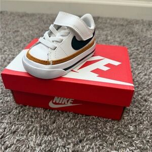 Nike Court Legacy Sneaker Baby